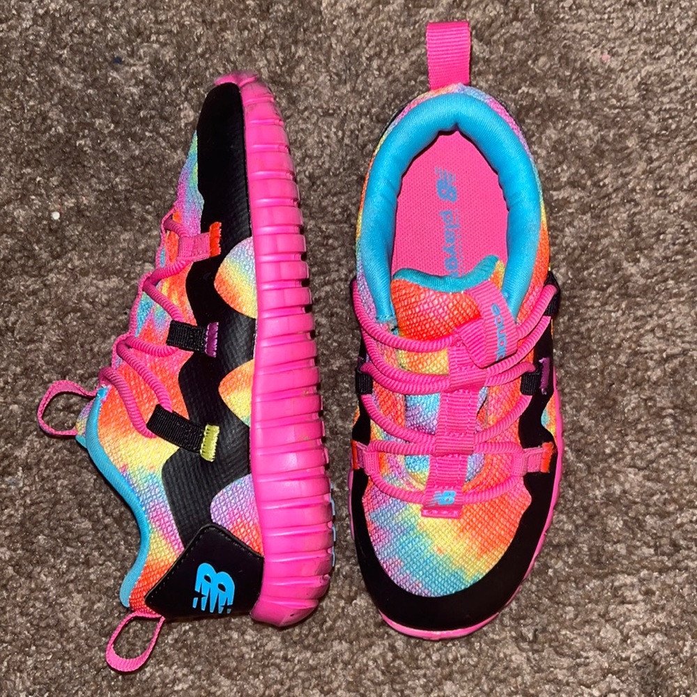 New balance Sneakers (10 in Girls)